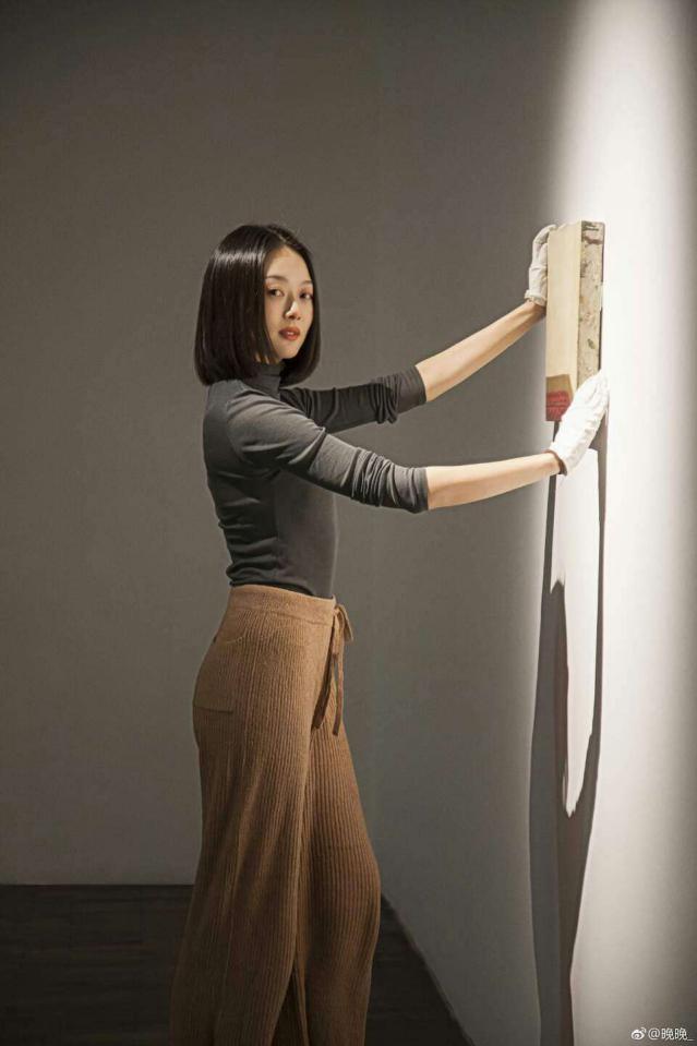 长相普通女孩和漂亮女孩,周冬雨杨超越早期视频