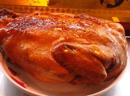 叫花鸡怎么样才好吃啊,好吃的叫花鸡配方