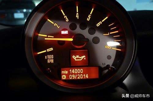 车辆警示灯亮了如何处理,车子故障灯亮起需要注意事项