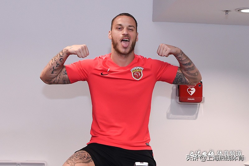 魔都100:奥地利*力暴**前锋火线加盟上港队“伊布二世”阿瑙托维奇