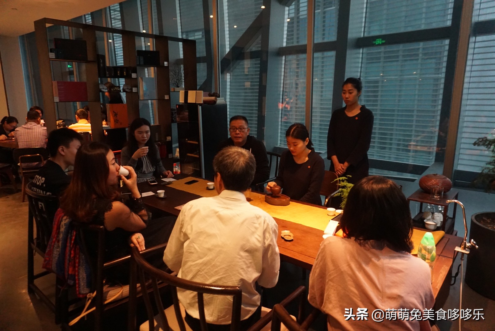 上饍·御上茗|清风不请,自然徐来,谷雨茶时,春意葱茏