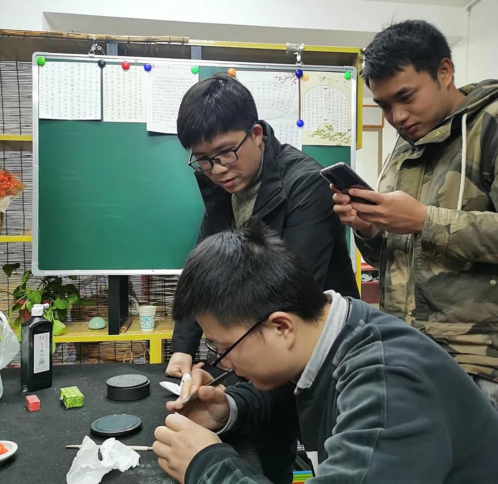 读书节读名著主题,读书节讲书