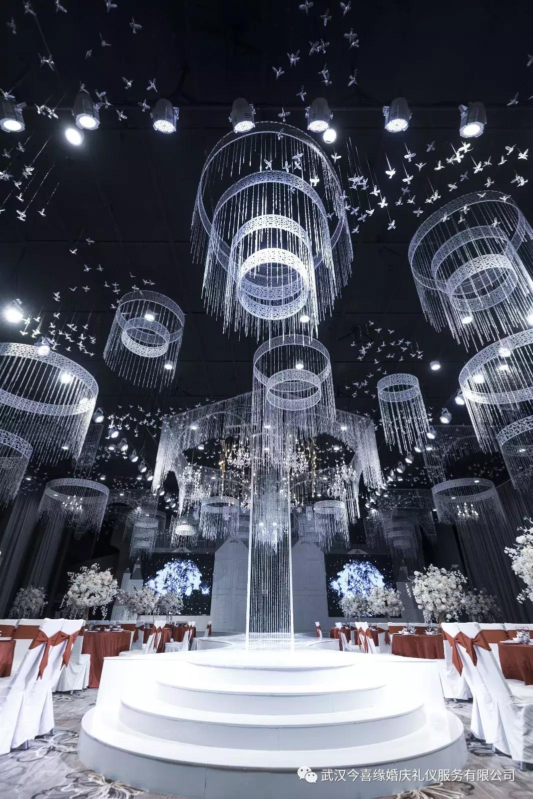 礼遇丨俏江南携手今喜缘为您开启全新一站式宴会服务