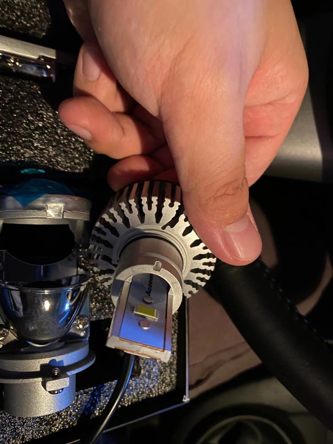 常见中高端汽车大灯,又聚光又亮的汽车大灯选择