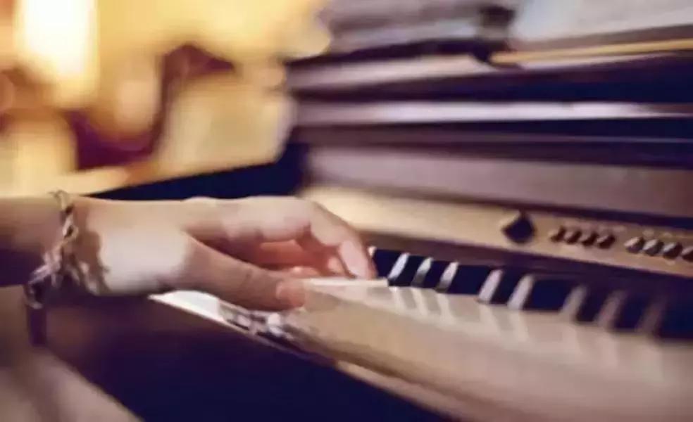 零基础电子琴多指和弦讲解和练习,快速学电子琴的方法和技巧简单