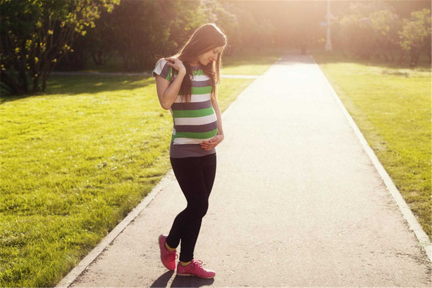 怀孕后，这五个地方尽量少去，尤其是结婚现场，不是迷信来看原因
