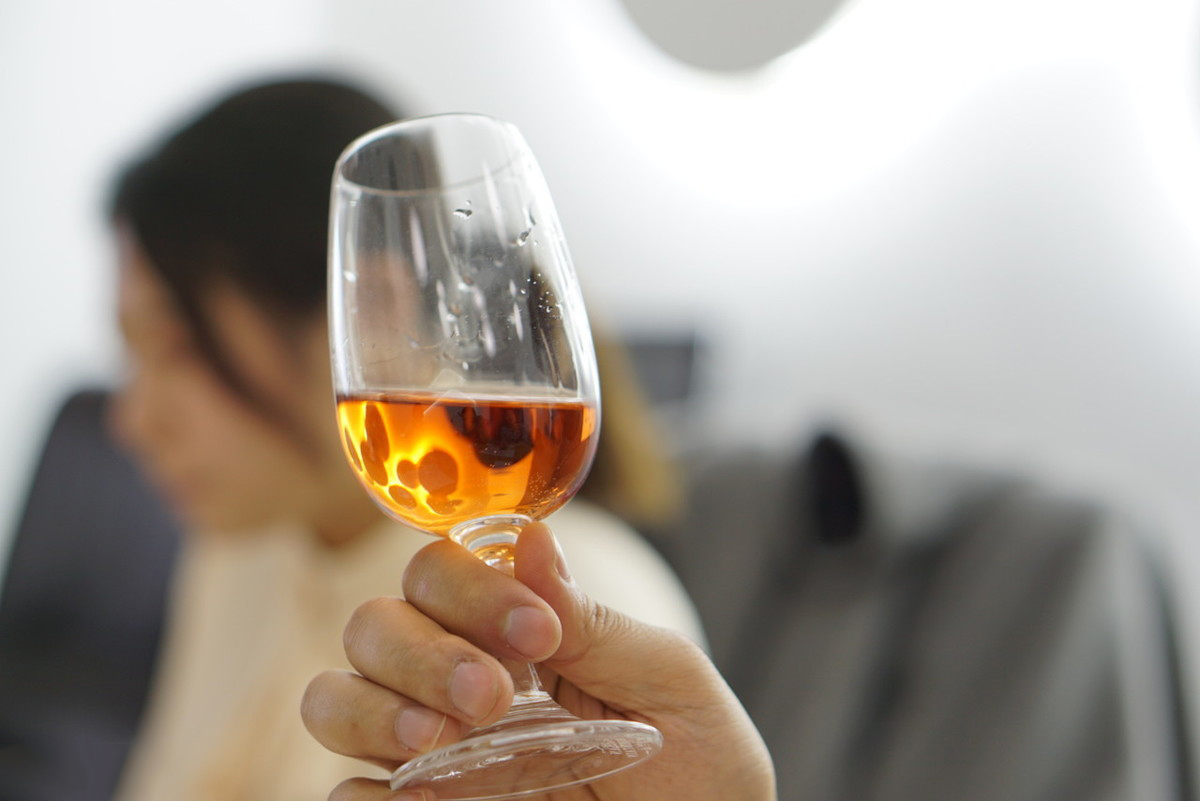 一瓶白兰地能醉吗,如何品鉴白兰地