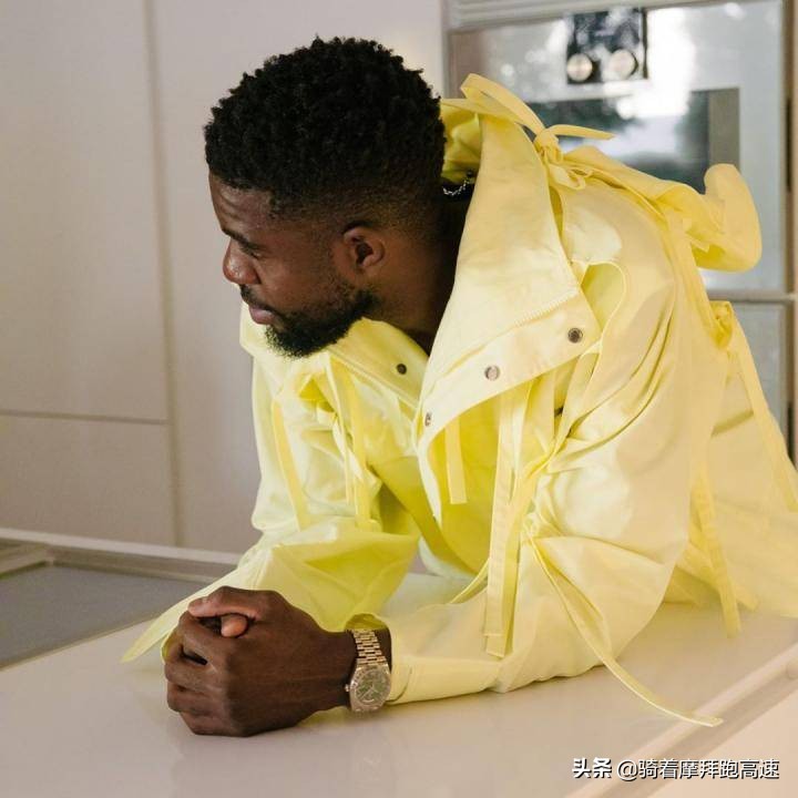 球场的战士,球场上的战士