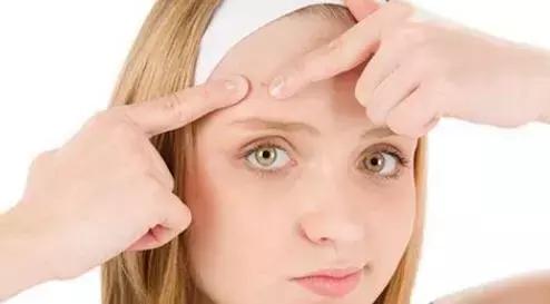 改善毛孔粗大油腻暗沉的方法,如何拯救毛孔粗大油腻的脸