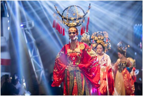 ACMA盛典:艾尼斯学子心系行业发展,70周年峥嵘前行激发美业活力