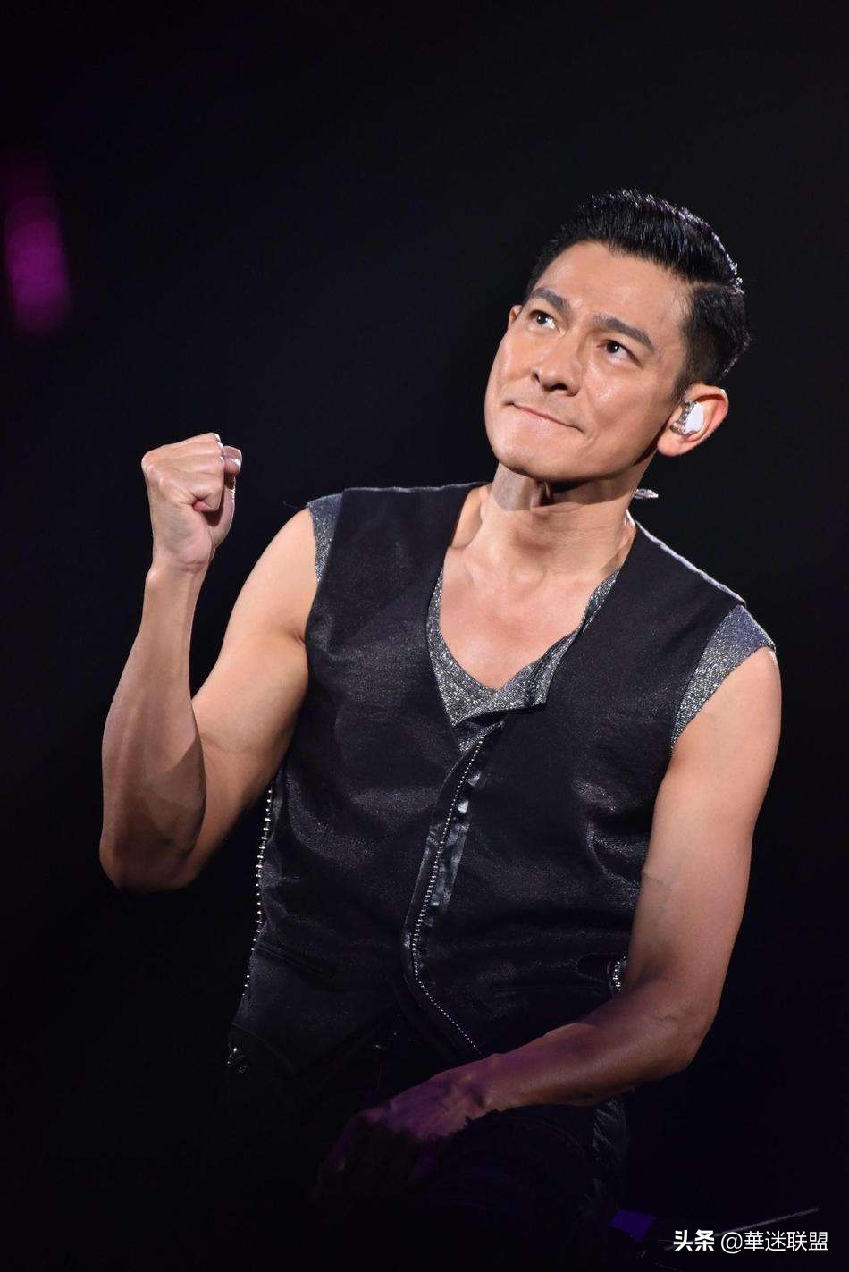 天王刘德华作词的歌曲,作词谢霆锋