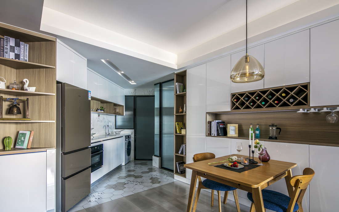 小户型开放式厨房怎么避免油烟,厨房餐厅一体半开放式厨房防油烟