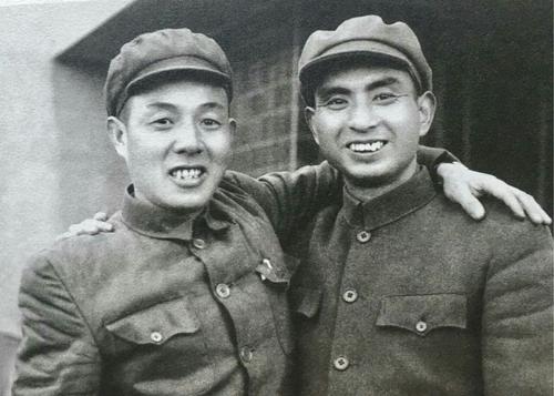 彭德怀麾下两位叫振华的将军，都当了省委书记，都是正大军区级