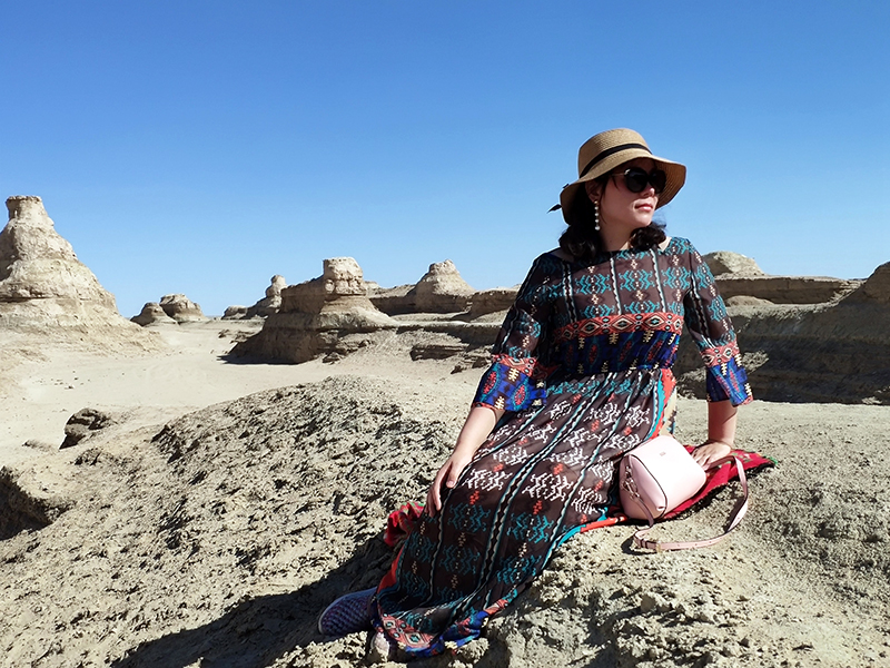 茶卡盐湖天空之镜离青海湖多远,大西北茶卡盐湖翡翠湖