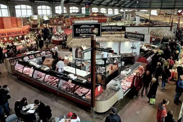 加拿大多伦多旅游购物攻略 (多伦多圣劳伦斯市场周日休息)