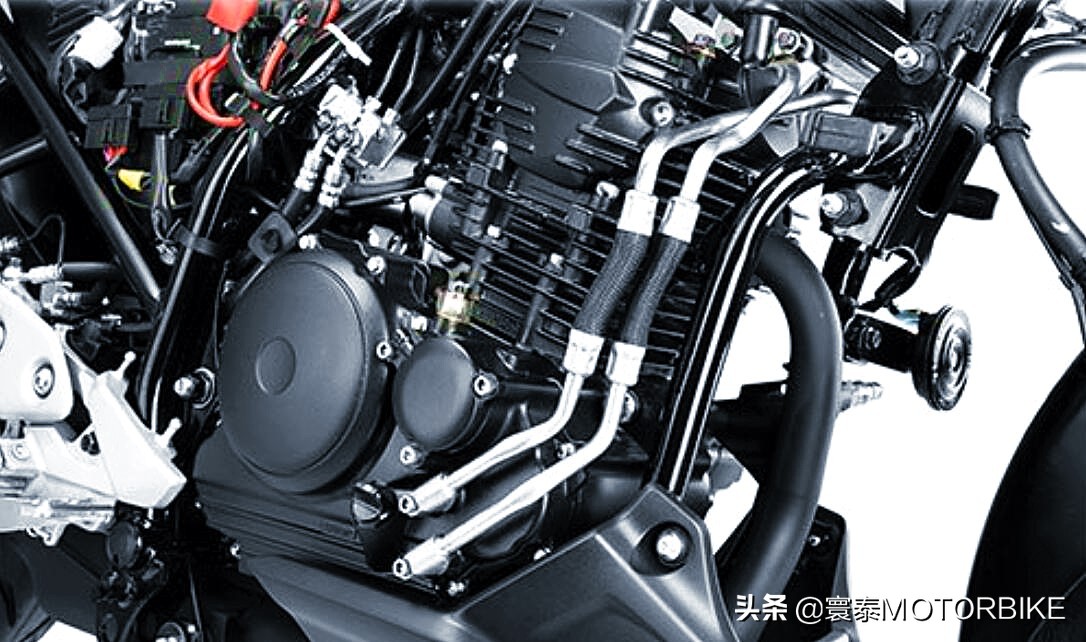 雅马哈小飞机fz250,雅马哈街车fz25