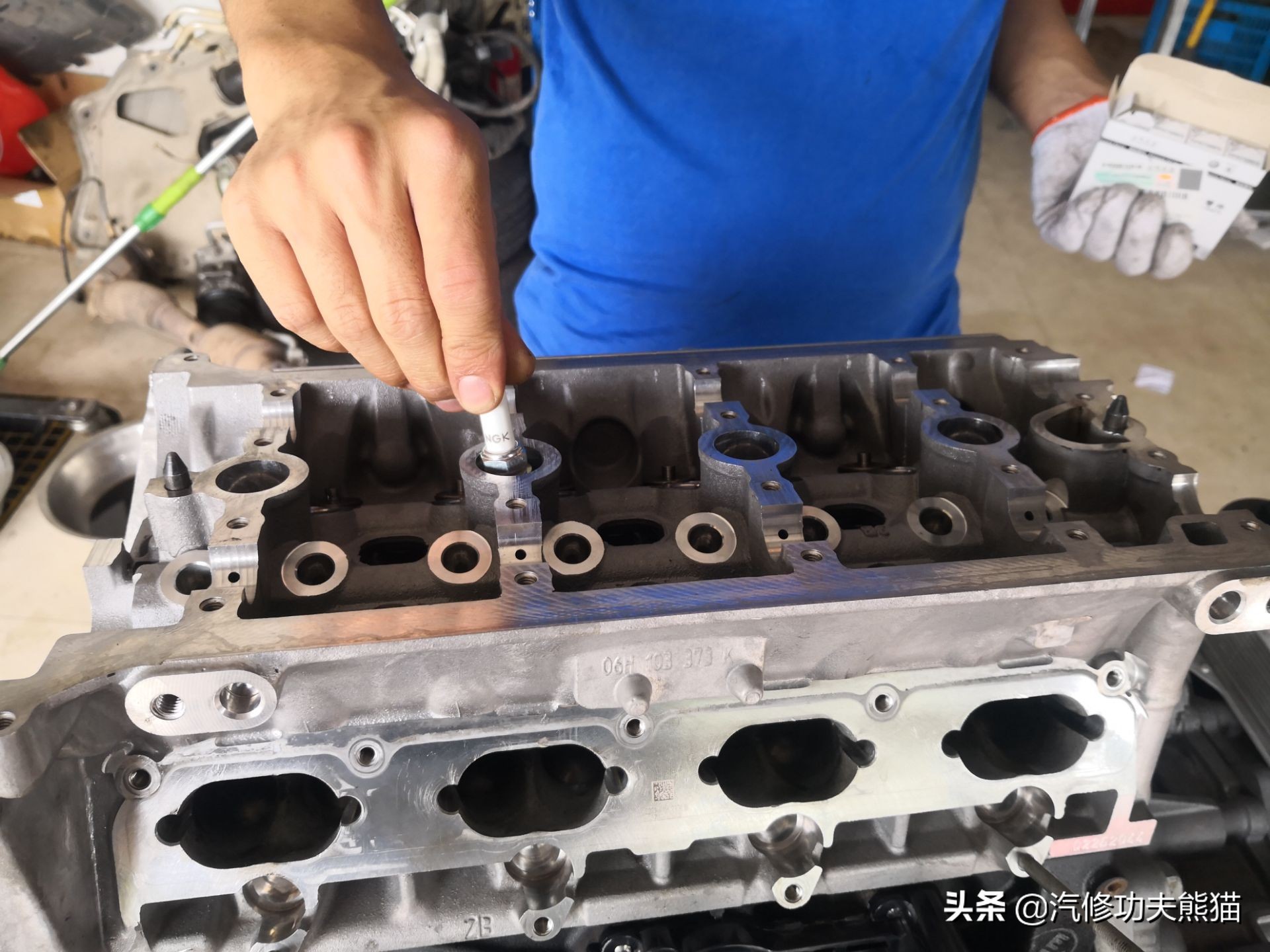 百年大众汽车品牌毁于烧机油?烧机油并非绝症,看看这台进口夏朗