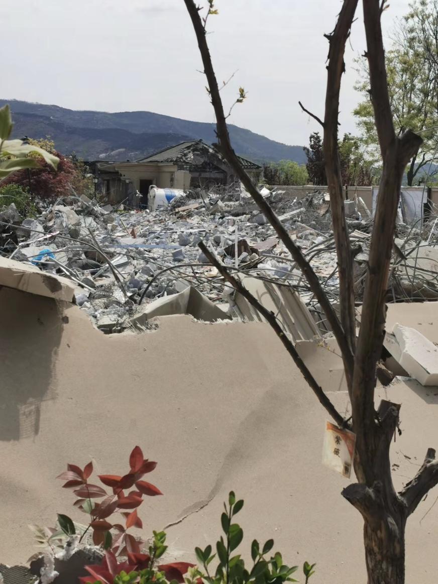 一个雪野湖别墅业主的置业奋斗史:曾经租住城中村,400万买的别墅,最后成了废墟