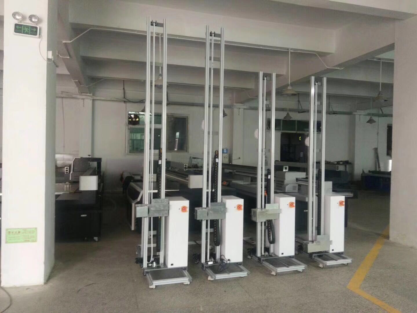 墙体彩绘机定位,关于墙体彩绘机