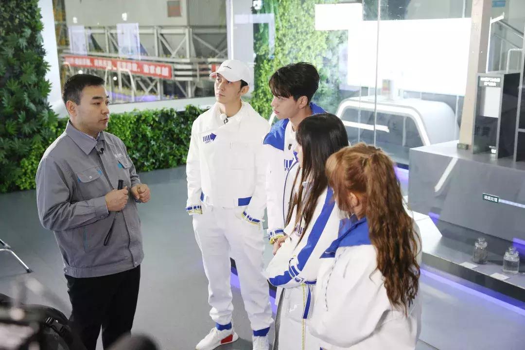 奔跑吧7录制地点顺序,奔跑吧第七季第三期镜中怪谈