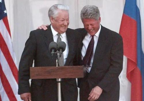 苏联解体后，美国想进一步肢解俄罗斯，28年了为何没有成功？