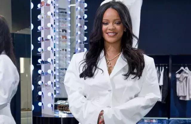 CHANEL投资美国绿色生物材料公司；Prada剔除批发商名单以便控价