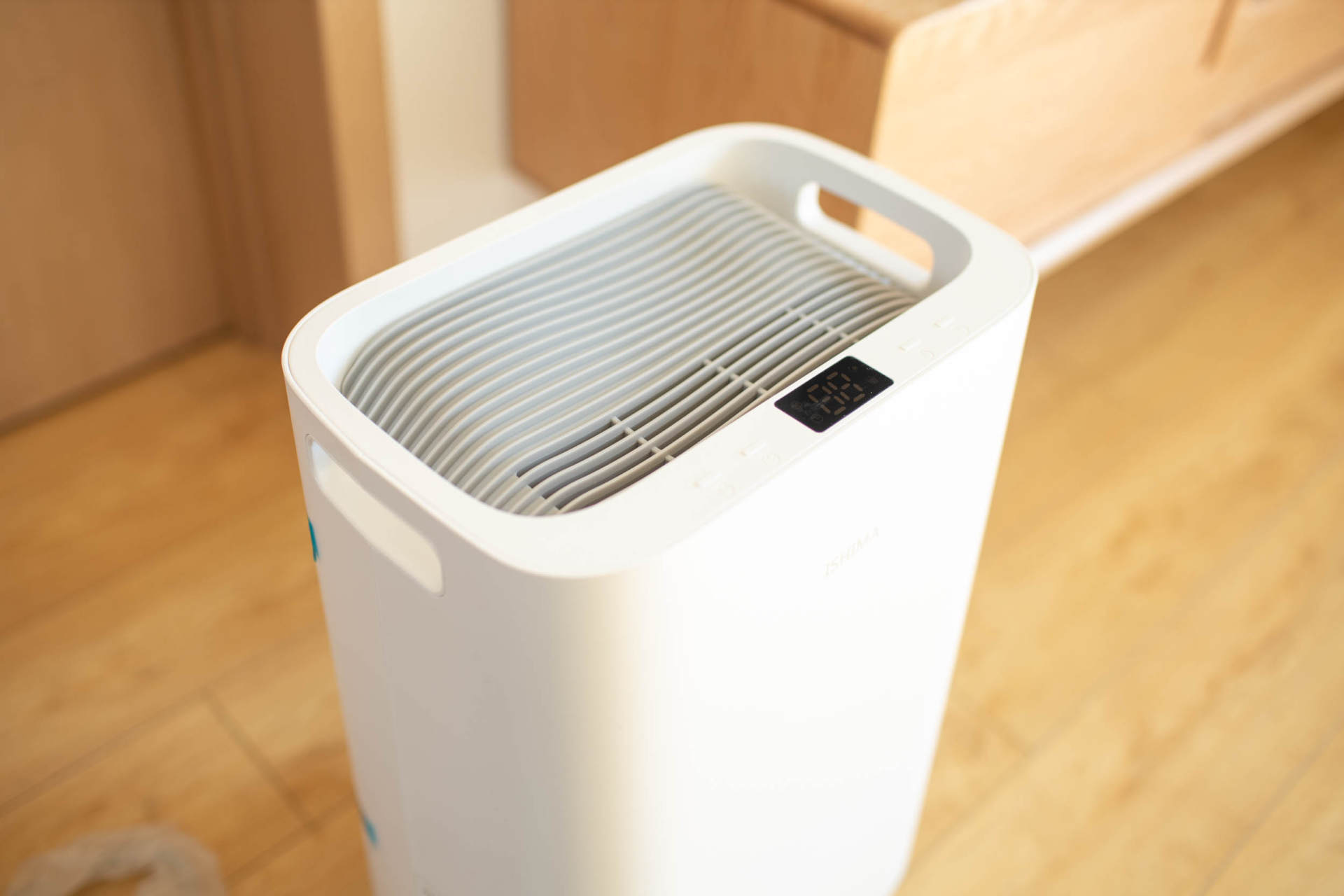 抵御南方湿冷的魔法攻击,小而强悍的伊岛*湿机除**