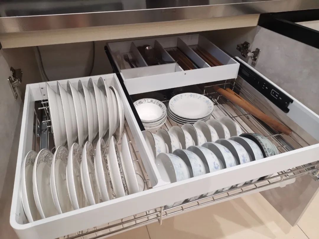 老破小厨房改造翻新方案,100元小户型厨房改造