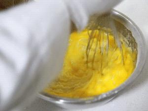 「十堰」这个85后男生开的甜品店，一口就被TA撩到！来了就赖着不想走