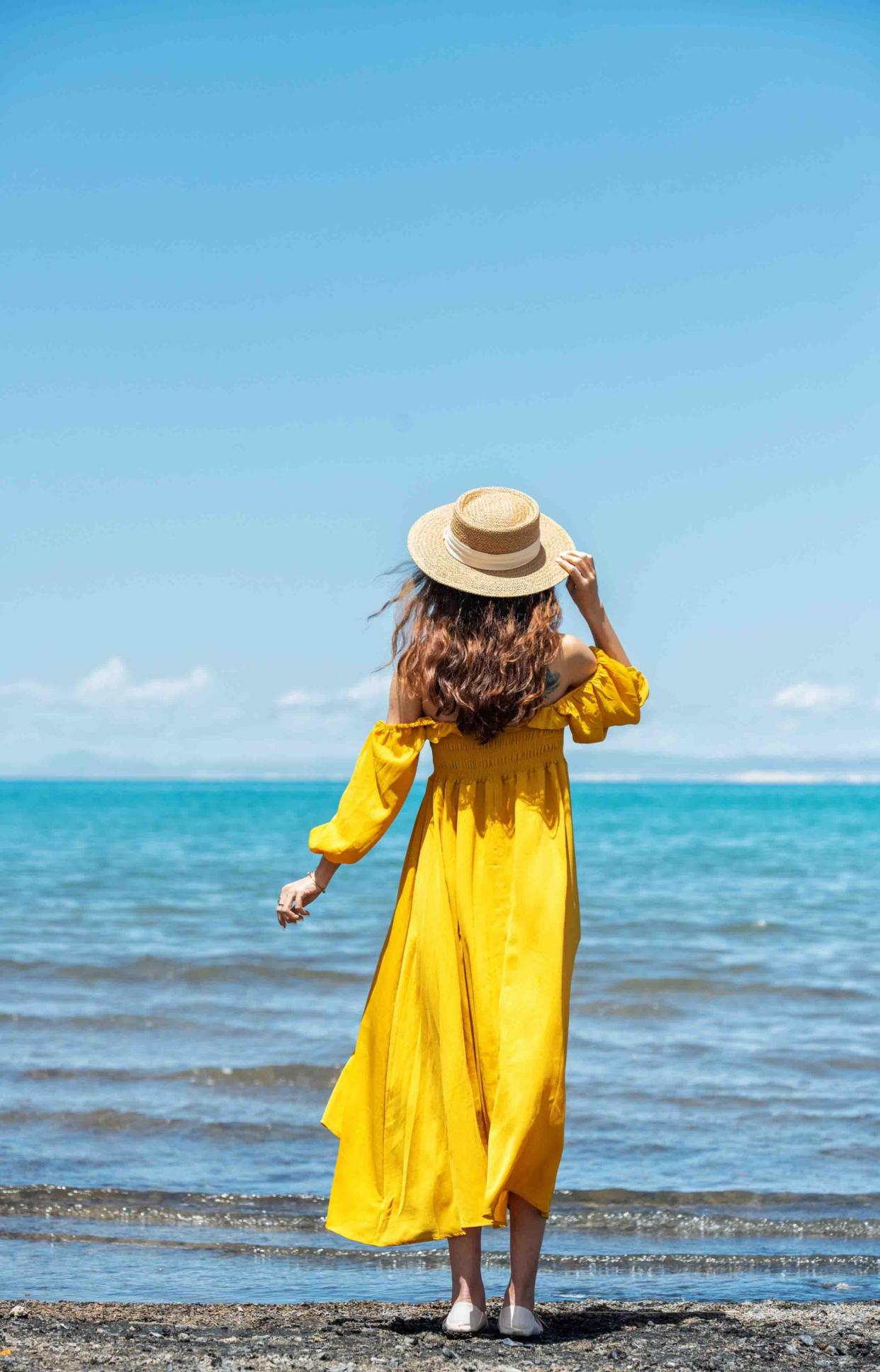 从不同角度领略青海湖的美，六月到九月最适合去玩，收藏了下次去