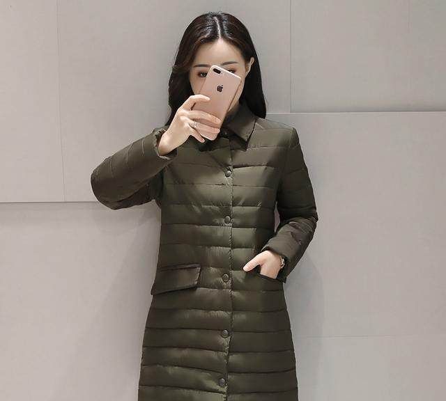 怪不得老婆把皮衣全扔了，如今流行这样的棉袄，保暖又上档次