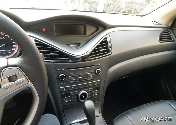 最憋屈的车品牌,最憋屈的b级车