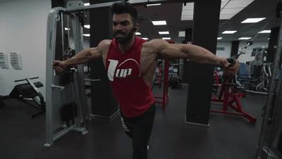 胸肌强化训练,胸肌强化训练计划俯卧撑