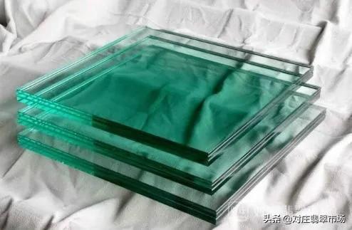 翡翠水头和种水是一回事吗,翡翠的水头是透明度还是含水量