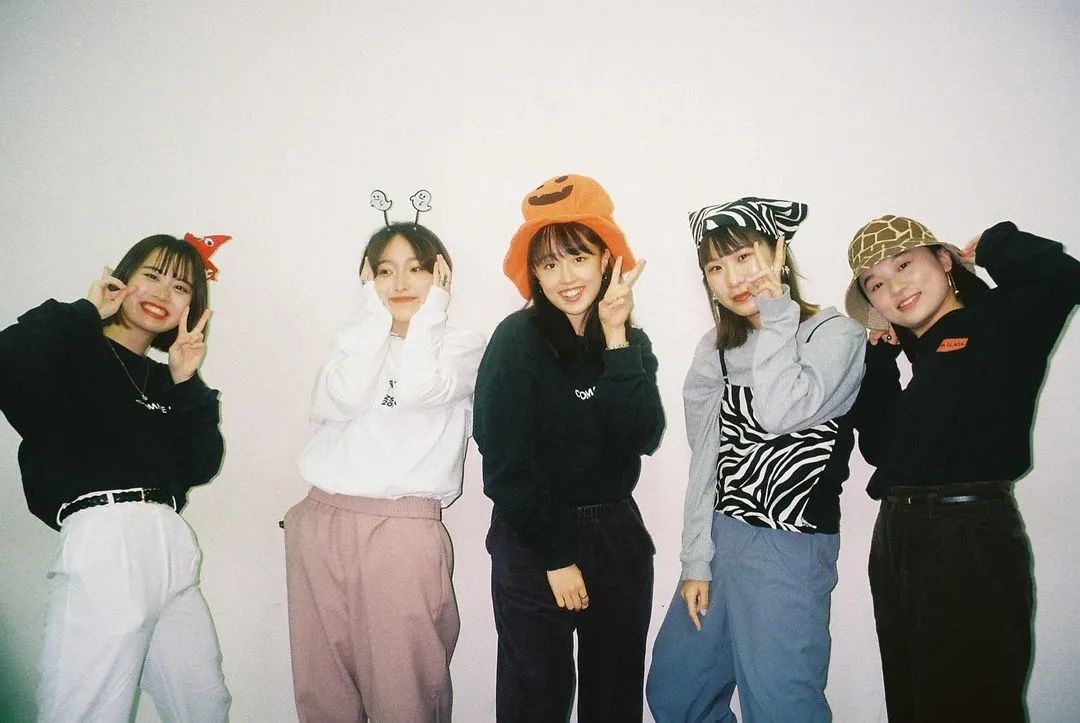 blackpink同款胶卷相机,blackpink同款胶片机