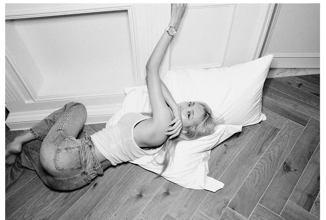 blackpink的朴彩英rosie,blackpink朴彩英澳洲玫瑰歌名