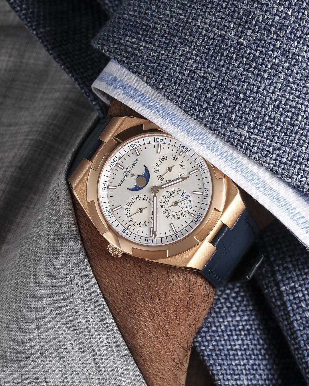 买手表的时候老婆不高兴,老婆给我买表可我高兴不起来