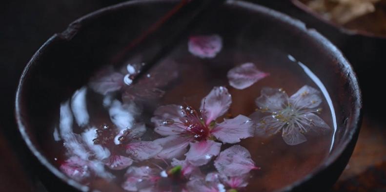 李子柒的鲜花视频,李子柒鲜花宴视频