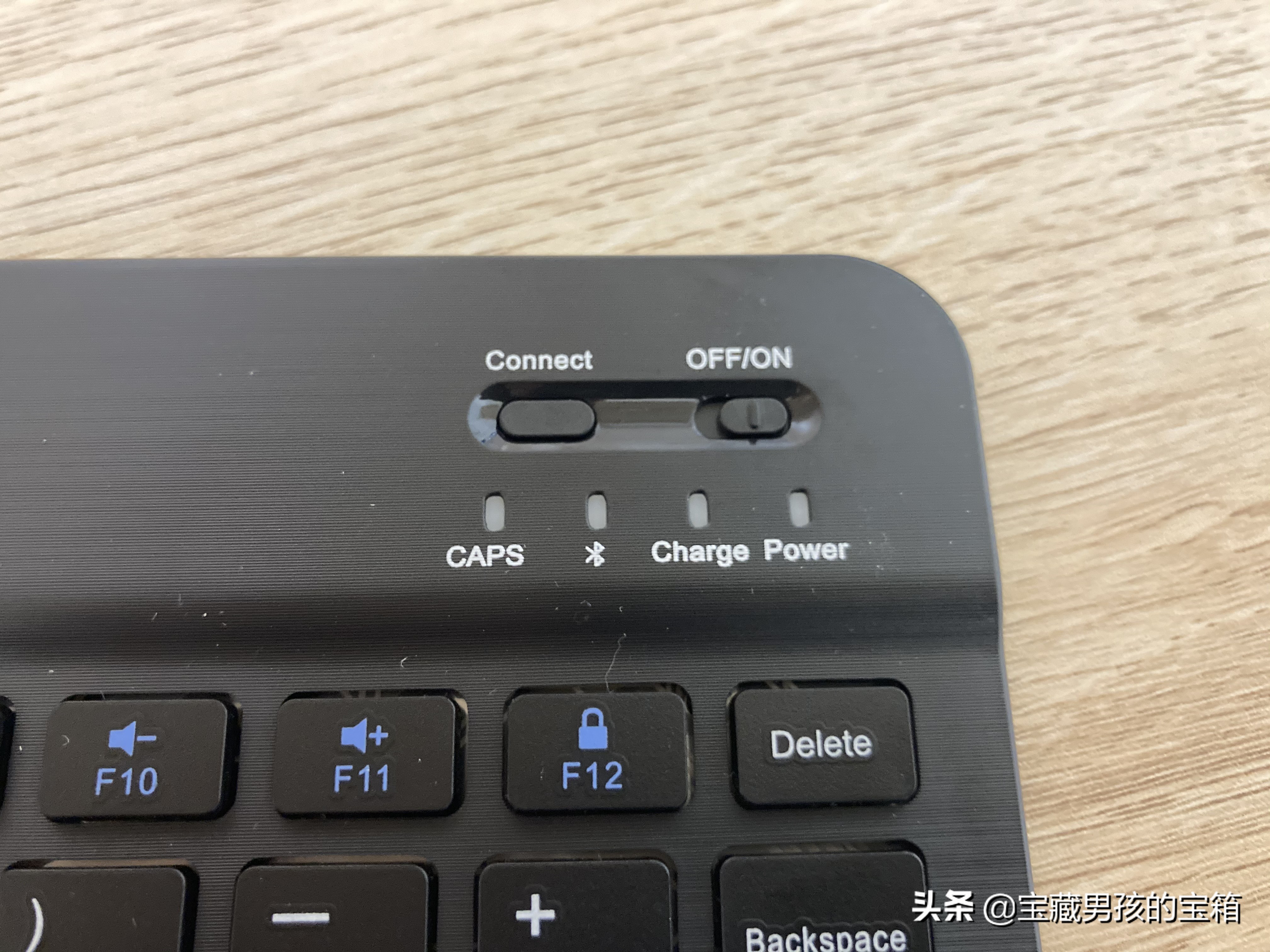 英菲克v780b无线键盘多少钱,英菲克v750b蓝牙键盘能打游戏