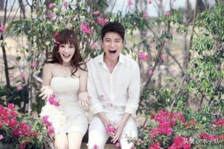 李小璐凌晨发长文谈离婚风波,李小璐离婚后的声明