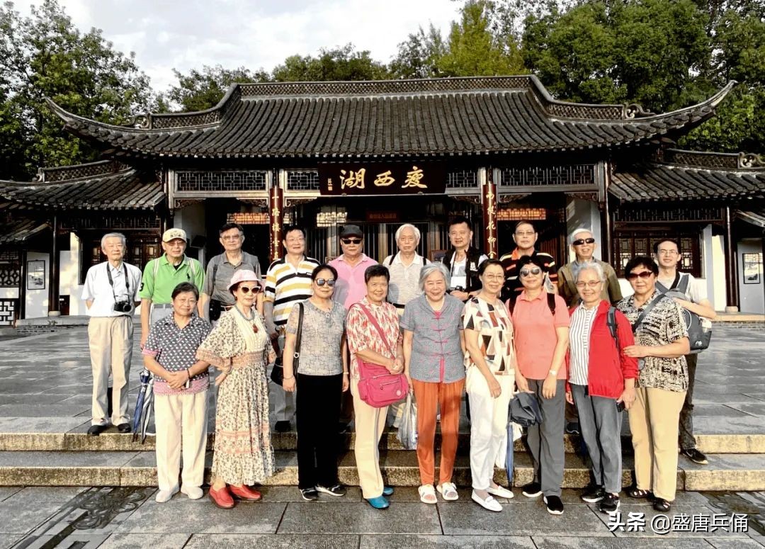 扬州｜垂杨不断接残芜，雁齿红桥俨画图