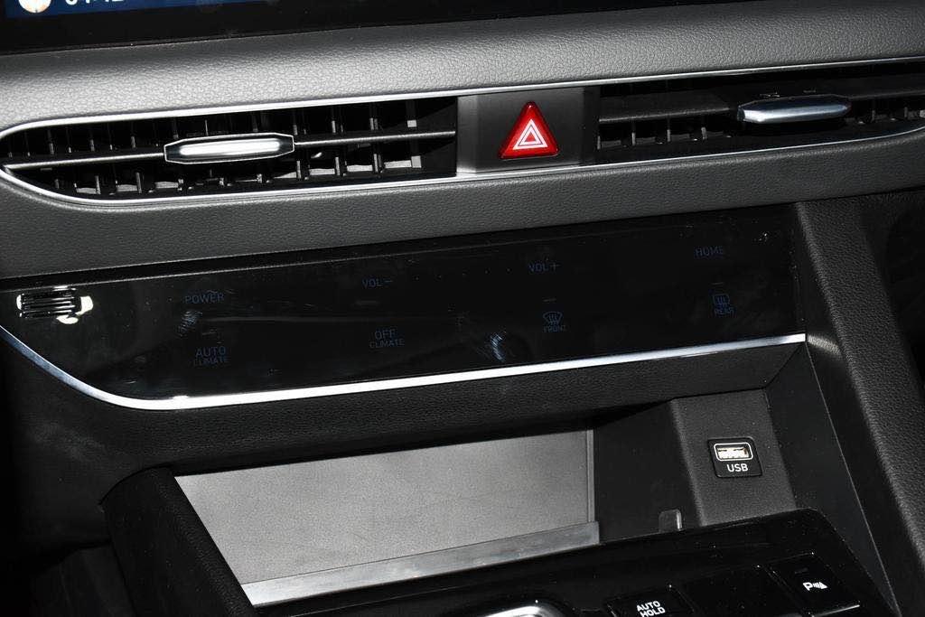 全新索纳塔曝光,索纳塔十几大黑科技