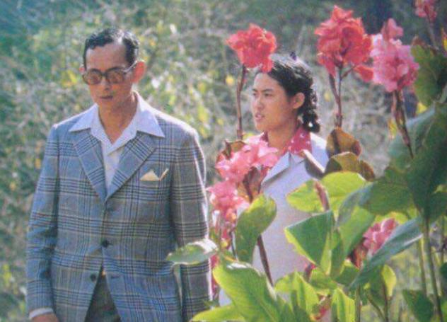 泰国公主诗琳通友谊勋章颁布,泰国公主诗琳通获得中国友谊勋章