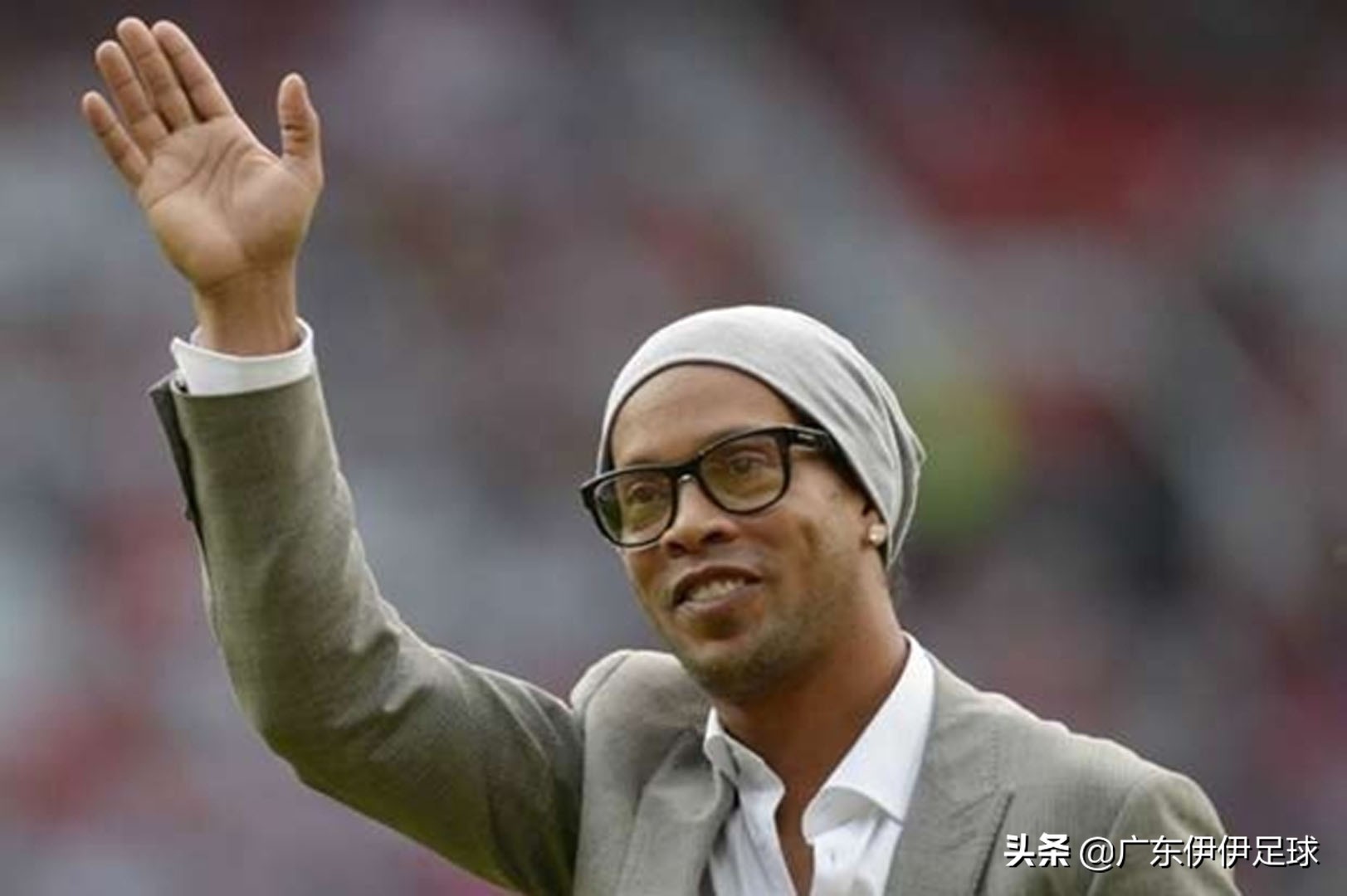 小罗沉浸式足球,桑巴足球巅峰时期的小罗