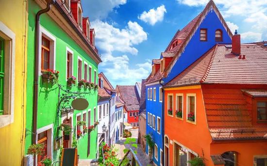 鐨囧鐨勫ア鍗庝笌灏婅吹,涓栫晫鐨囧寰$敤娓呭崟