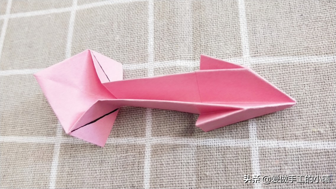 教你用1张纸折出心心相印，简单又漂亮，送给喜欢的Ta