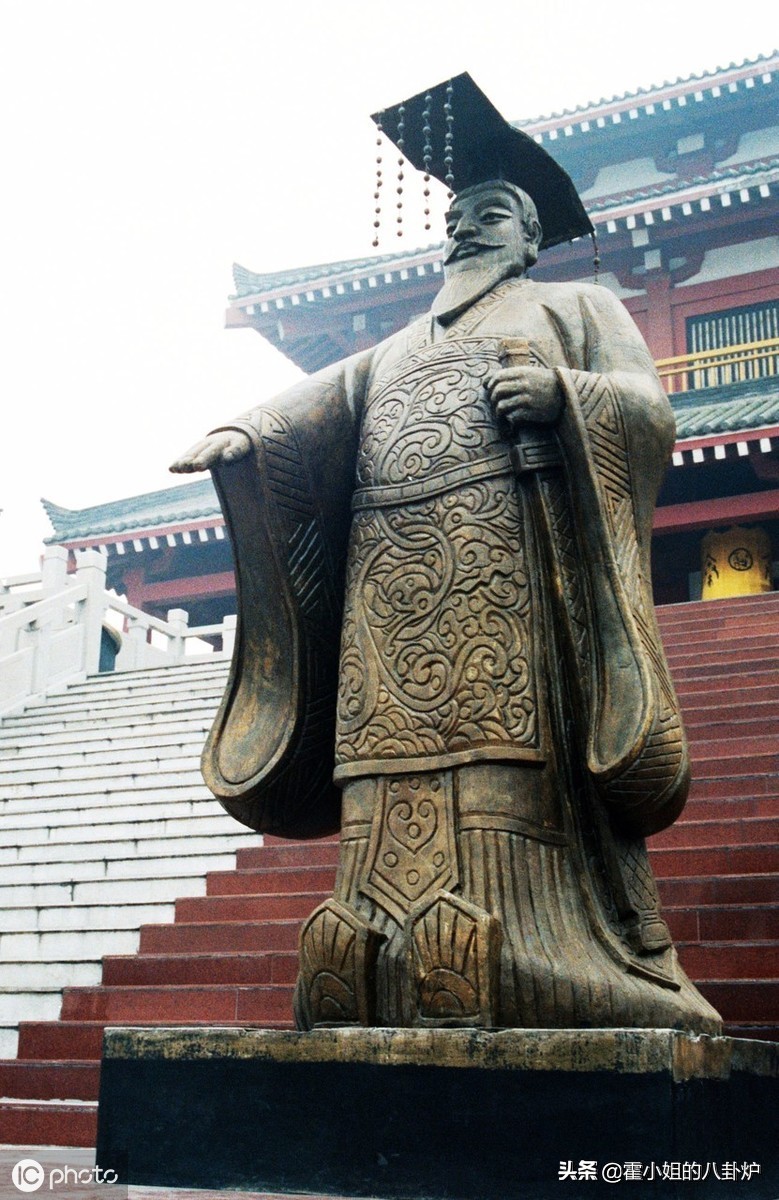 隋炀帝与秦始皇很有一比，原来两人都是短命帝国的“基建狂魔”