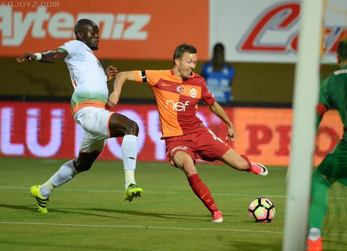 欧联杯1:8决赛预测,11月9日欧联杯比赛结果