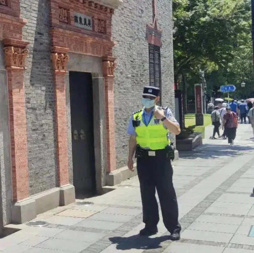 吕其明七一勋章海报,吕其明获七一勋章作品