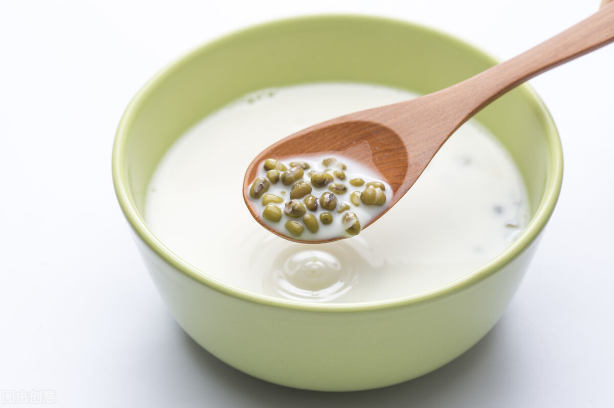 绿豆汤的正确煮法什么时候放冰糖,煮绿豆汤冰糖是先放还是后放